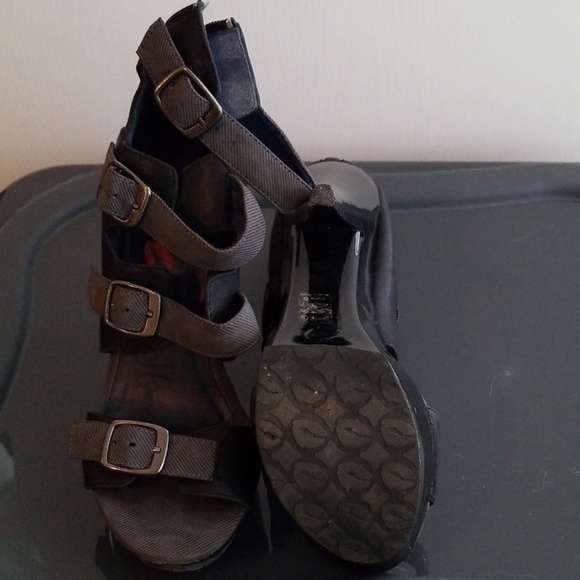 Promise Heels - Picture 3 of 3